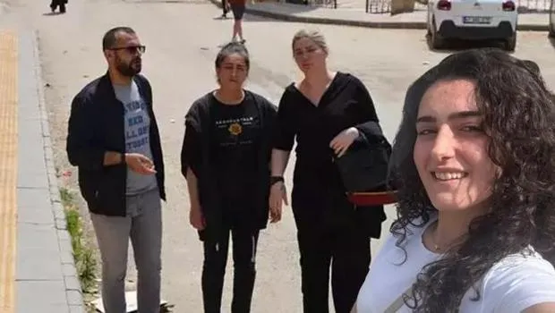 17 yaşındaki genç kızdan 10 gündür iz yok! Anne feryat etti: Ölümden daha zor