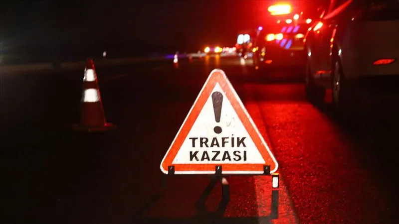 Adana'da Feci Kaza! Kamyonet Sulama Kanalına Uçtu: 3 Ölü