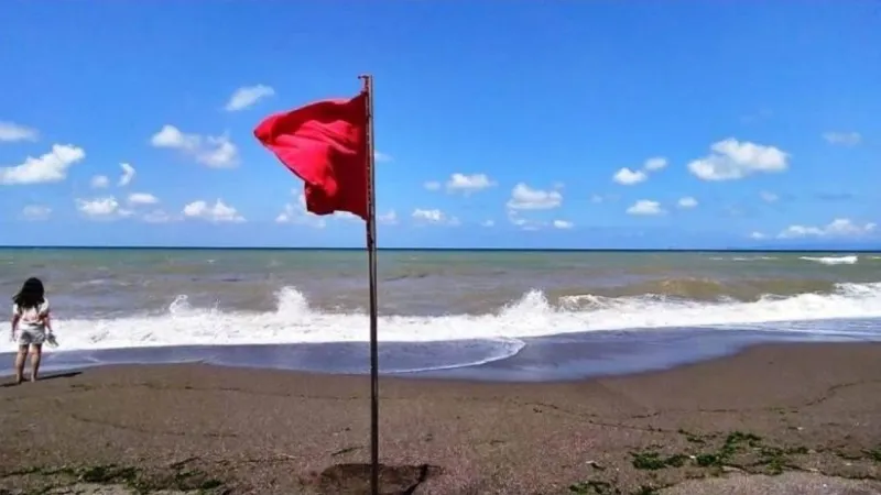 Akçakoca'da Deniz Keyfine Flaş Yasak! Neler Oluyor?