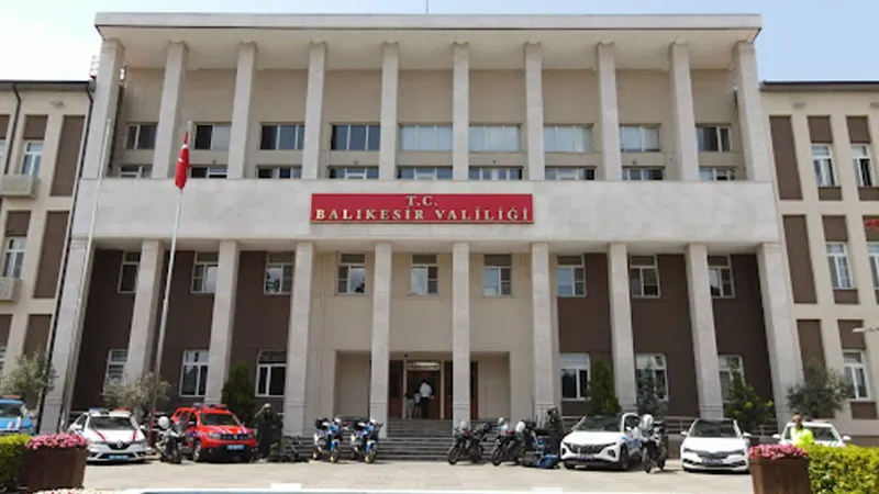 Balıkesir'de Okul Tatil Mi? Valilikten Suçiçeği Açıklaması!