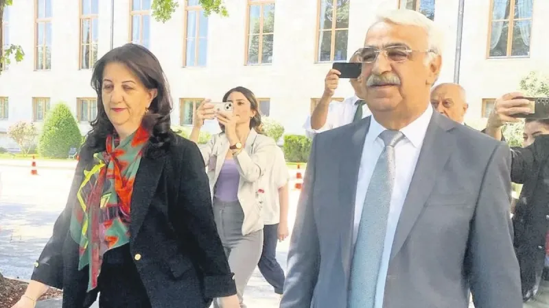 DEM Parti'den İmralı Sürprizi! Öcalan'la Görüşme Detayları