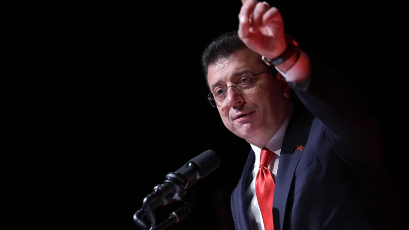 İmamoğlu'ndan Sert Sözler: Bizi Sandıkta Yenemezler! İşte O Mektup