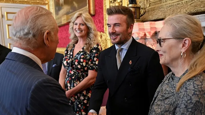 Eski futbolcu David Beckham'a 'şövalyelik' ünvanı verildi