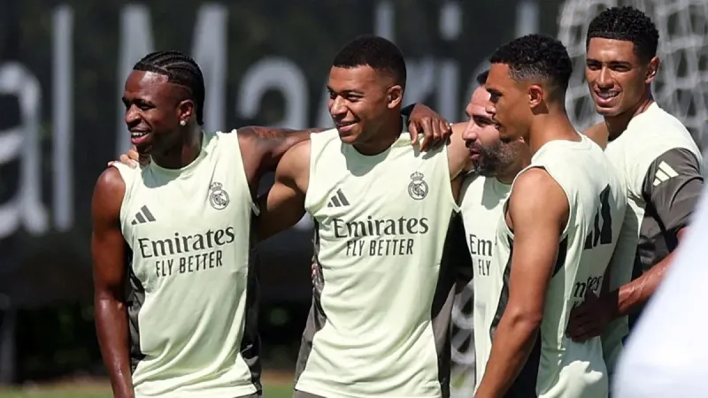 Fenerbahçe'den Bomba Transfer Hamlesi! Real Madrid Yıldızı Geliyor Mu?