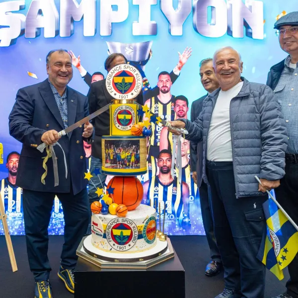 Fenerbahçe'nin zaferi Yıldız Holding’de kutlandı