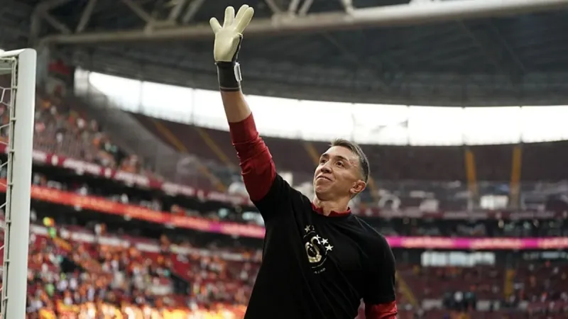 Muslera'dan Şok Veda! Galatasaray'a Elveda mı Dedi?
