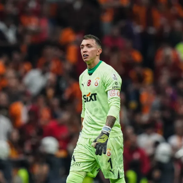 Muslera'nın Yeni Takımı Şok Etti! İşte O Transfer Bombası!
