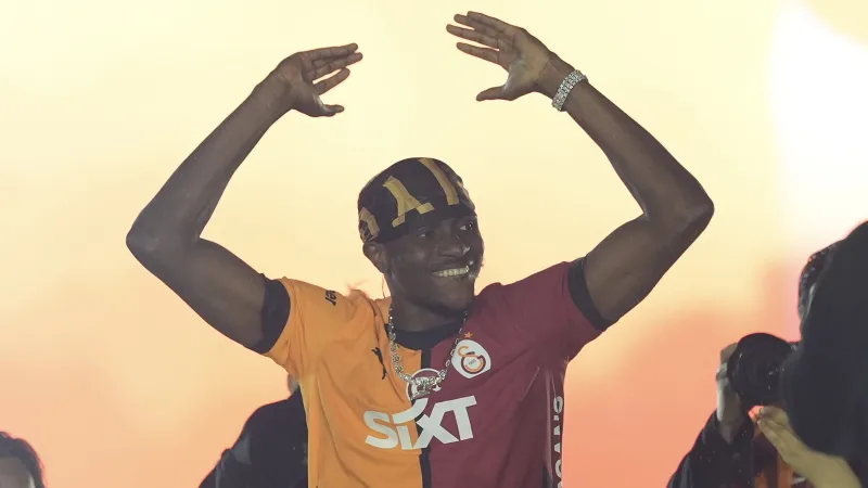 Galatasaray taraftarları endişeli! Osimhen'den veda gibi paylaşım