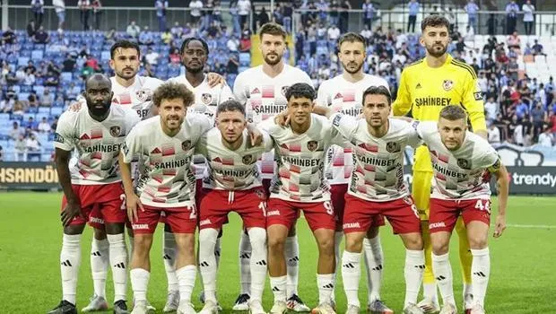 Gaziantep FK'nın Sırrı Ne? Süper Lig'de Rekor Savunma Performansı!