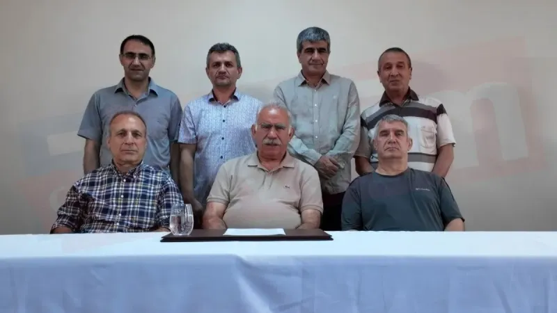 Öcalan'dan Şok Çağrı! PKK'ya Veda mı? İmralı Videosunda Neler Gizli?