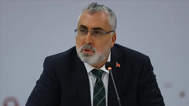 Işıkhan: Bayram ikramiyesi ödemeleri 31 Mayıs ile 4 Haziran tarihleri arasında banka hesaplarına yatırılacak