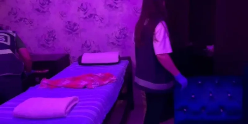 Masaj Salonu Tuzağı! Bursa'da Fuhuş Baskını: 15 Gözaltı Şoku