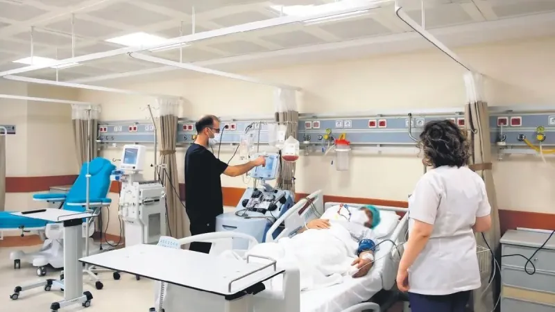 Minik Aybars kök hücre ile hayata bağlandı... Bağış 1 milyonu aştı