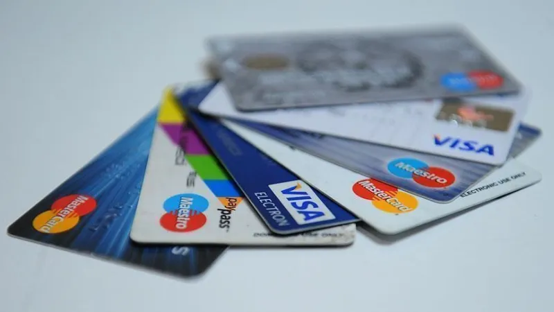 Kartla Ödeme Rekoru! Nisan Ayında 1.78 Trilyon TL Harcandı!
