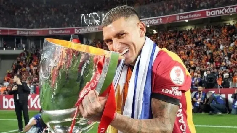 Galatasaray'dan Rakiplere Şok! Tarihi Fark Geliyor Mu?