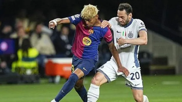 Hakan Çalhanoğlu'nun Inter'i mi, Yoksa Barcelona mı Tur Atlayacak?