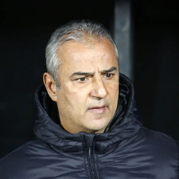 İsmail Kartal'dan Zafer! Persepolis Son Dakikada Güldü