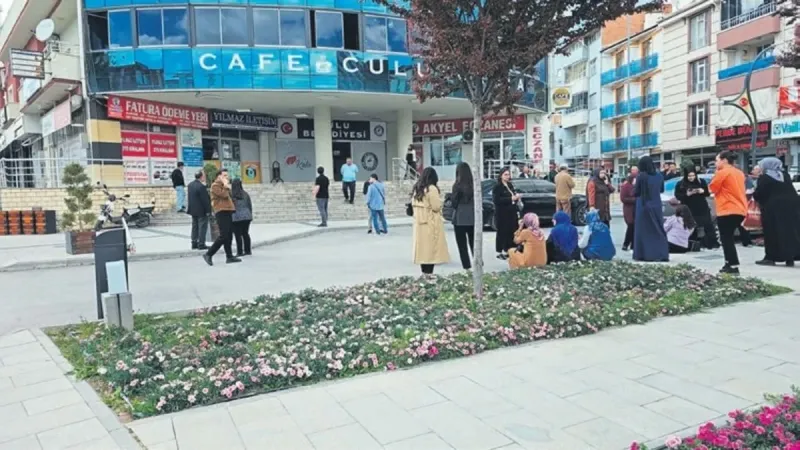 Konya'da Şiddetli Deprem! Uzmanlar Uyarıyor: Şehir Efsanesi Mi Çöktü?