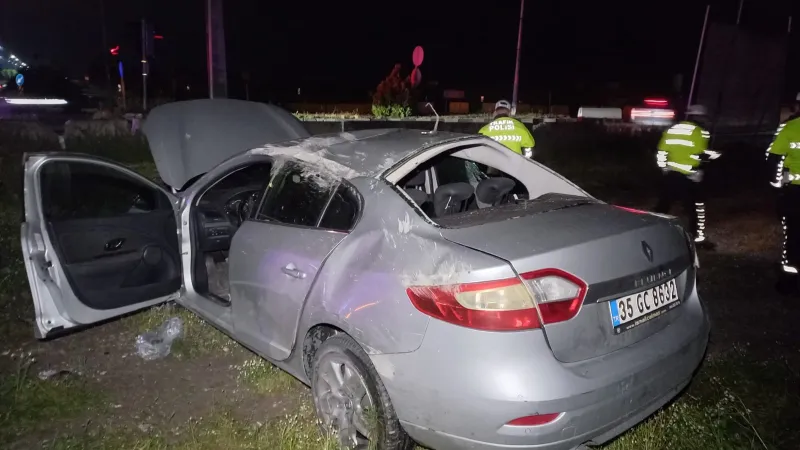 Manisa'da Feci Kaza! Otomobil Devrildi, Sürücü Ağır Yaralı