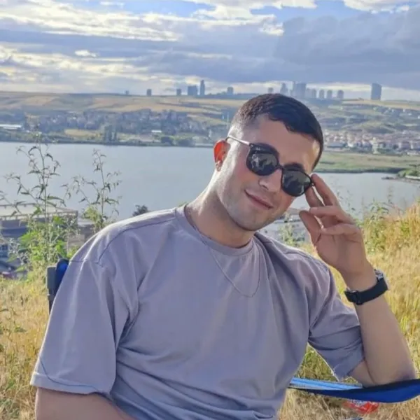 Şehit Ateşi Muş'a Düştü! Uzman Çavuş Karadağ Son Yolculuğuna Uğurlandı