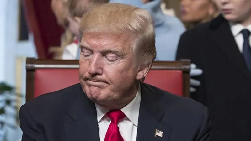 Trump'tan Şok Mülteci Kararı! Beyaz Güney Afrikalılar ABD'ye Mi Yerleşiyor?