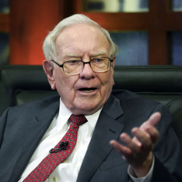Warren Buffett'tan Şok Emlak Çıkışı: Hisse Senedi mi Daha İyi?