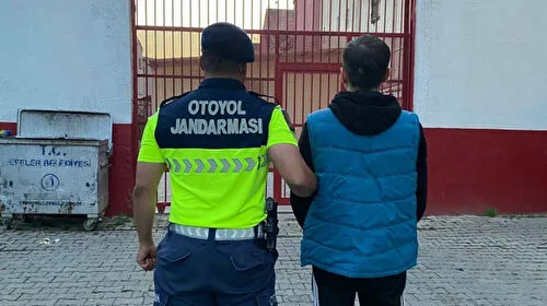 PKK üyesi şahıs kaçak göçmenlerle birlikte yakalandı