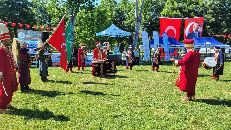 Samsun'da "Büyük Türk Dünyası Kurultayı"