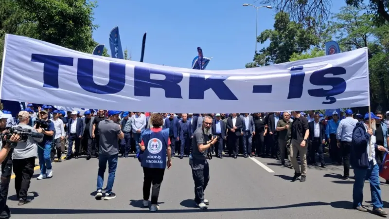 TÜRK-İŞ'ten Şok Eylem Kararı! İşçiler Ayaklanıyor Mu?