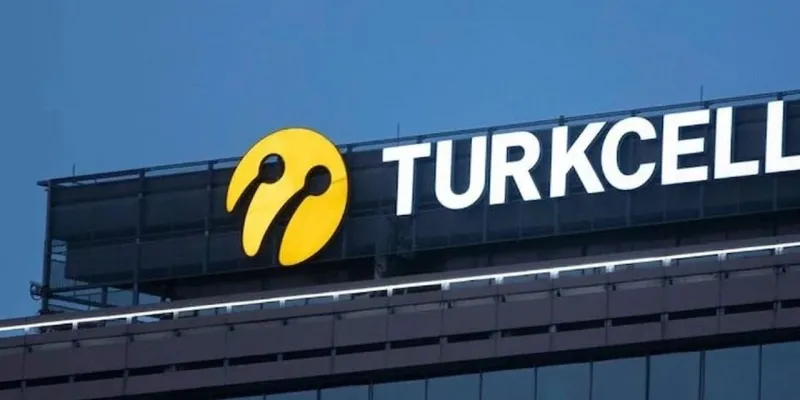 Turkcell 100 milyon euroluk dev desteği aldı, Körfez'e gidiyor