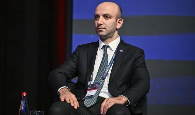 Yapay Zeka E-ticareti Dönüştürüyor! Türkiye E-Ticaret Haftası'nda Neler Konuşuldu?