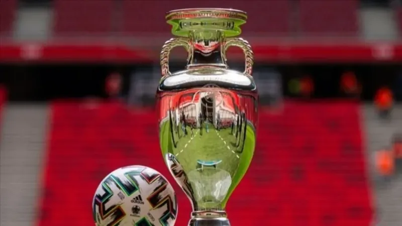 UEFA'dan EURO 2028 kararı! Ev sahibi ülkelere şok